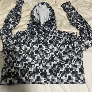 Long sleeve hooded nike shirt
